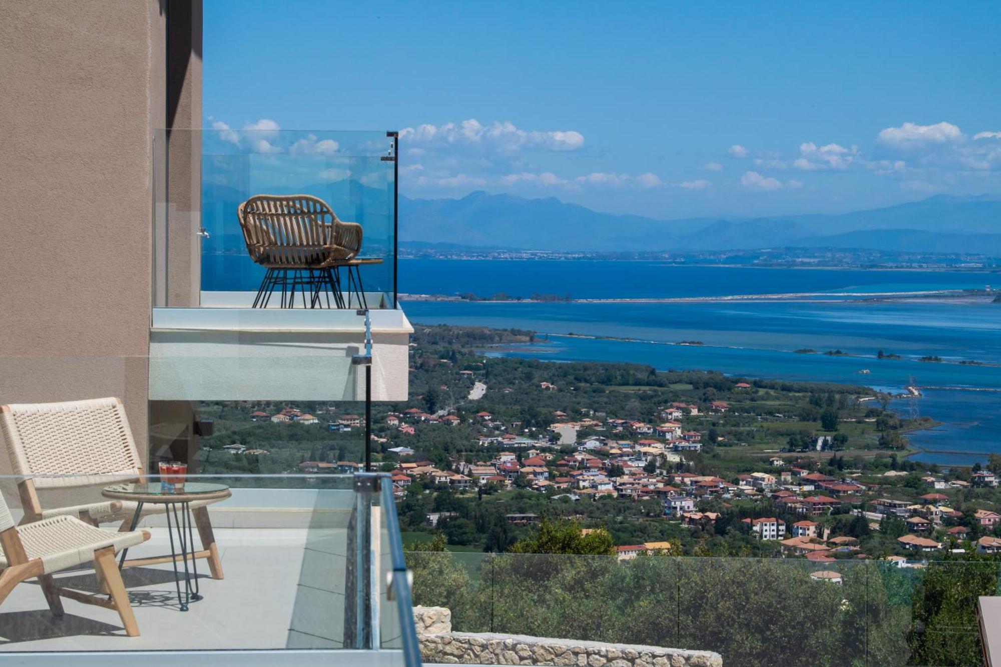 Highview Luxury Suites Κατούνα Εξωτερικό φωτογραφία
